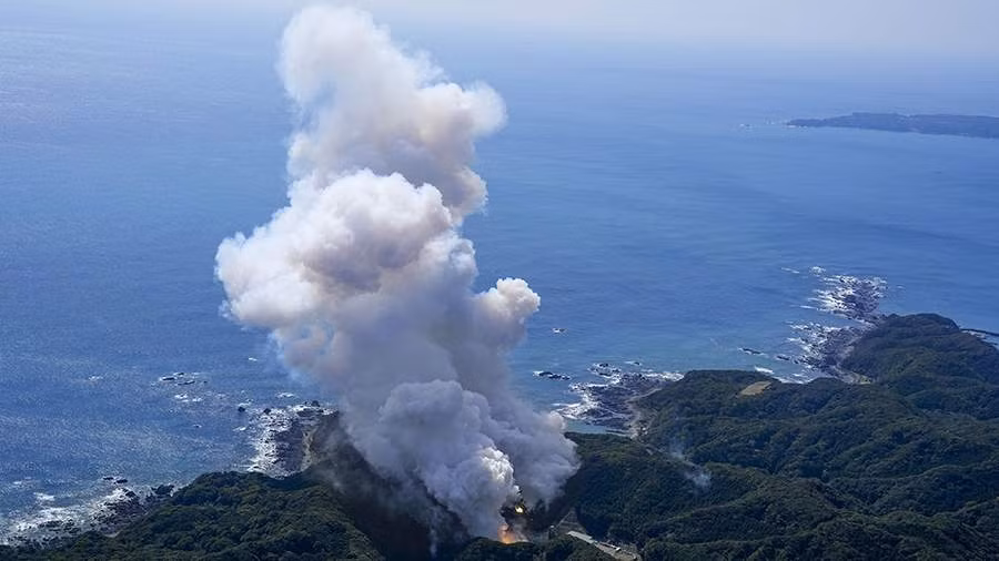 (Ảnh: Reuters/Kyodo)