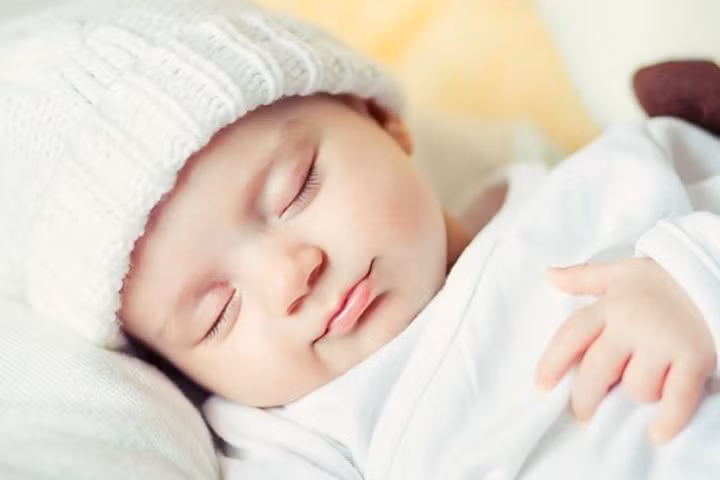 Chăm sóc trẻ sơ sinh 4 tuần tuổi như thế nào?