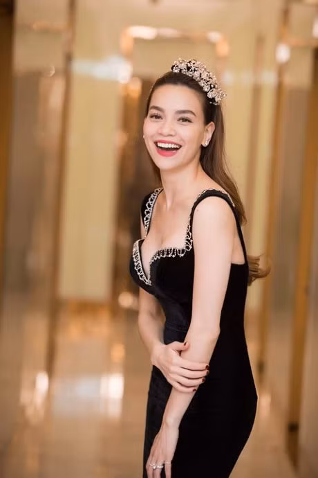 Ho Ngoc Ha: 