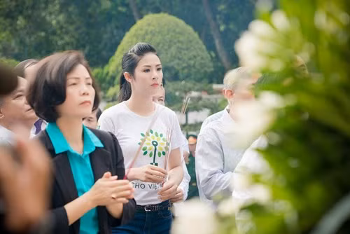 Ngọc Hân, Xuân Bắc trồng cây ở ngã ba Đồng Lộc - ảnh 7