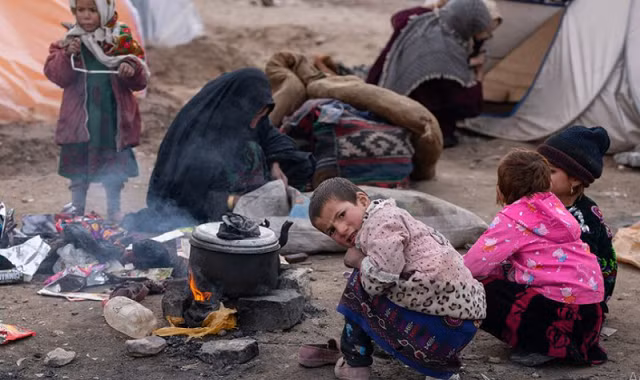 Nhiều gia đình Afghanistan lâm vào cảnh nghèo đói, nhiều người phải bán thận để sống.