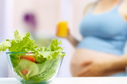 Những loại trái cây tốt cho mẹ bầu sau sinh