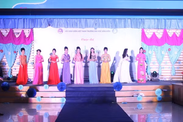 Nét đẹp sinh viên Văn Hiến