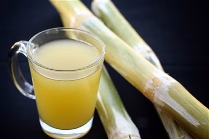 Nước mía thanh nhiệt trừ phiền, sinh tân nhuận táo