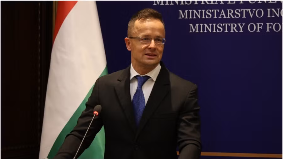 Bộ trưởng Ngoại giao Hungary Peter Szijjarto.