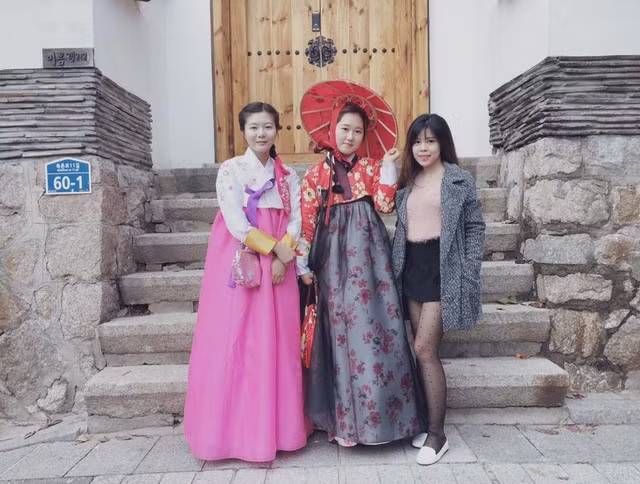  Ngọc Minh đã có chuyến du lịch Hàn Quốc đáng nhớ. 