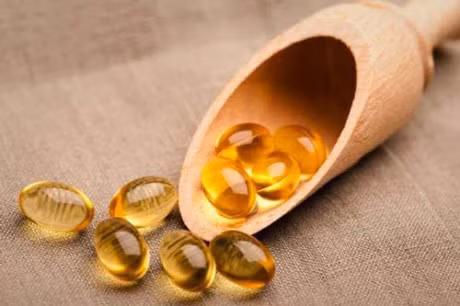 Da trang boc lo chan long bien mat 99% khi dung vien Vitamin E dung cach - Anh 1