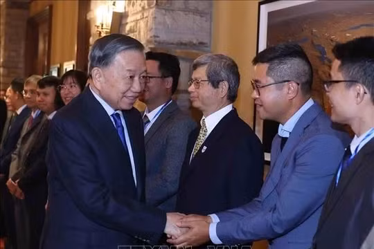 Tổng Bí thư, Chủ tịch nước Tô Lâm với các đại biểu. Ảnh: Thống Nhất/TTXVN
