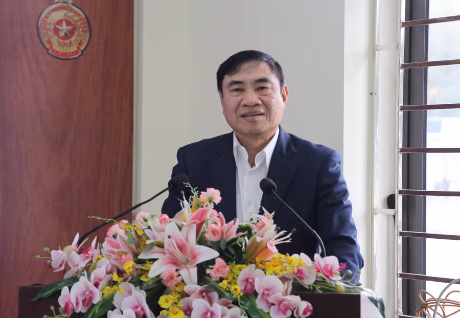 trai-he-lien-bang-nga-2-131.jpg