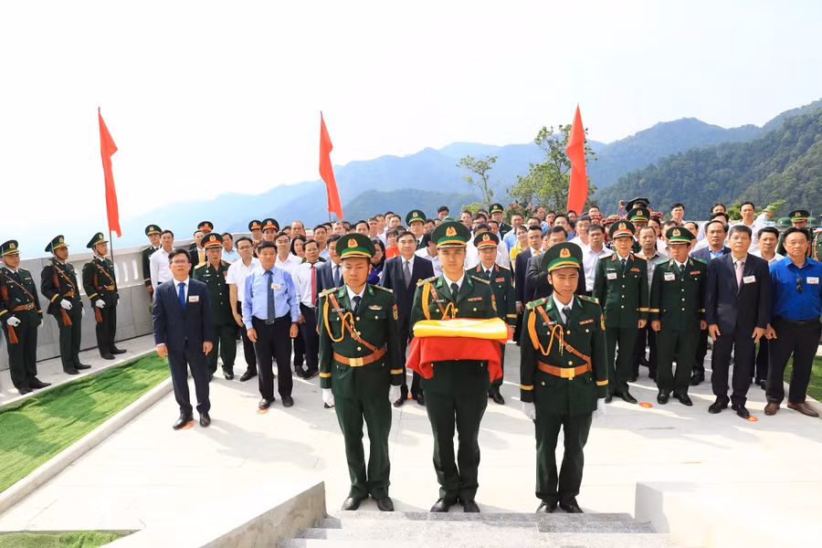 le-thuong-co-3.jpg