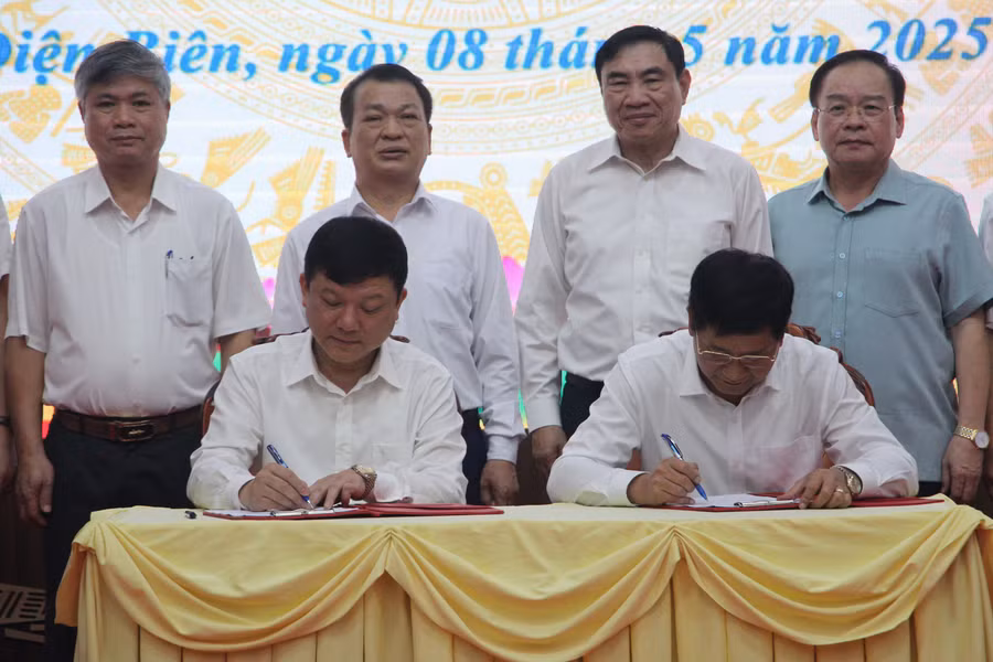 tl-phan-hieu-dh-thai-nguyen-1.jpg