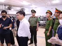 Liên ngành kiểm tra nguồn gốc thực phẩm tại trường học.