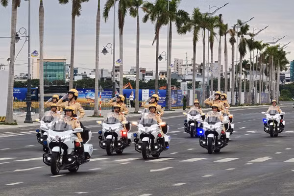Các đơn vị nghiệp vụ của Bộ Công an triển khai hợp luyện trình diễn mô tô phục vụ Lễ Khai mạc vòng chung kết Hội thao quân sự, võ thuật và thể thao CAND năm 2026.