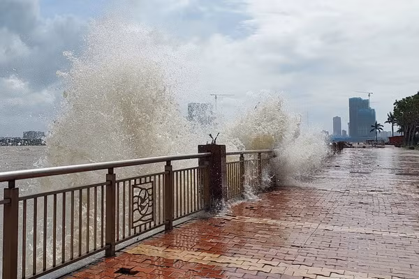 Dự báo ở Đà Nẵng từ ngày 22/10 có mưa lớn do ảnh hưởng của bão số 12. 