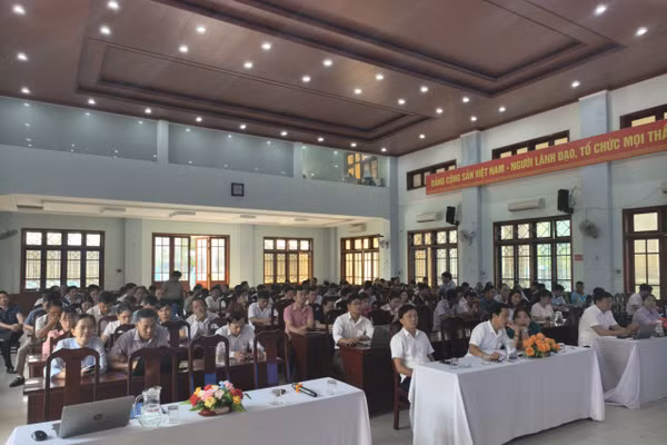 Hơn 300 cán bộ, giáo viên ở Đà Nẵng được 'nâng cấp' kỹ năng AI