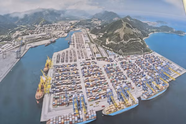 Phối cảnh dự án Đầu tư xây dựng tổng thể Bến cảng container Liên Chiểu có tổng mức đầu tư dự kiến là 45.268 tỷ đồng. 