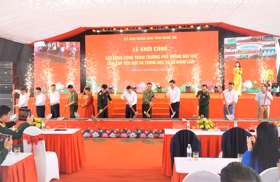 khoi-cong-truong-noi-tru-lien-cap-tai-nghe-an-0.jpg