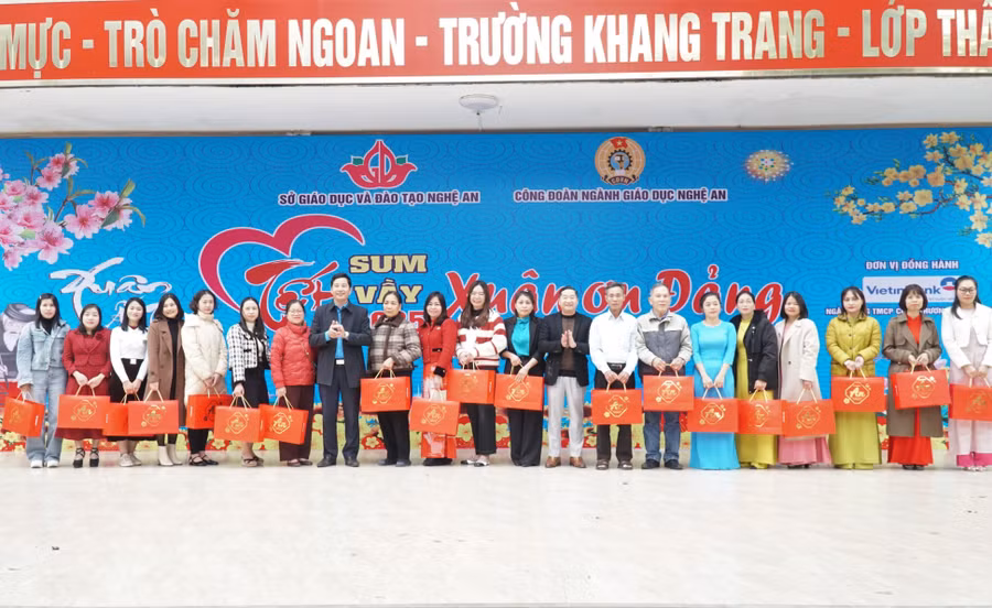 tet-sum-vay-nghe-an-8.jpg