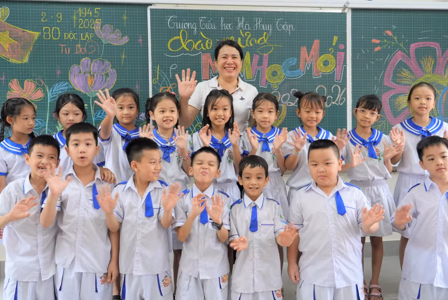 khai-giang-1.jpg