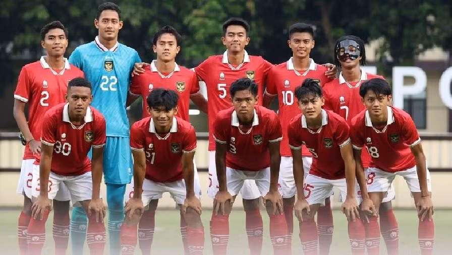 Indonesia nguy cơ nhận nhiều án phạt từ FIFA khi để chính trị can thiệp vào thể thao.