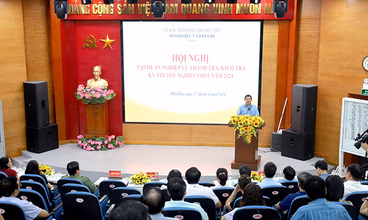 Quang cảnh hội nghị.