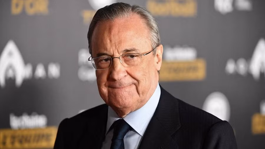 Chủ tịch Real Madrid không từ chức như đồn đoán.