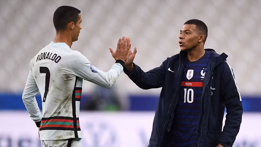Ronaldo kiên quyết muốn rời Juventus FC.
