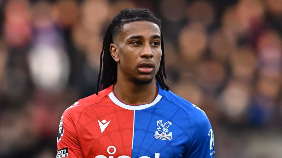 Michael Olise được cả MU và Chelsea quan tâm.