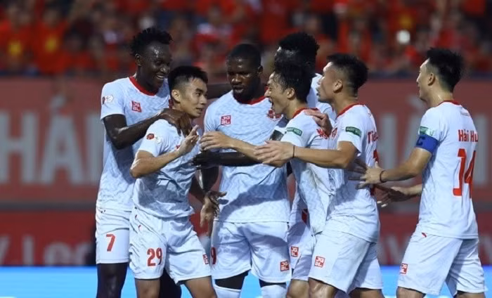 Hải Phòng thắng Hoàng Anh Gia Lai 2-0 trên sân nhà Lạch Tray.