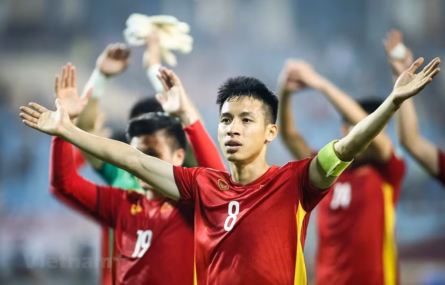 Văn Quyết lọt vào danh sách 19 đề cử Quả bóng vàng Việt Nam 2022.