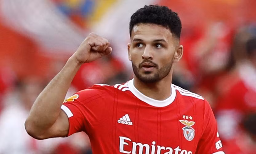 Goncalo Ramos lọt tầm ngắm của Man United.