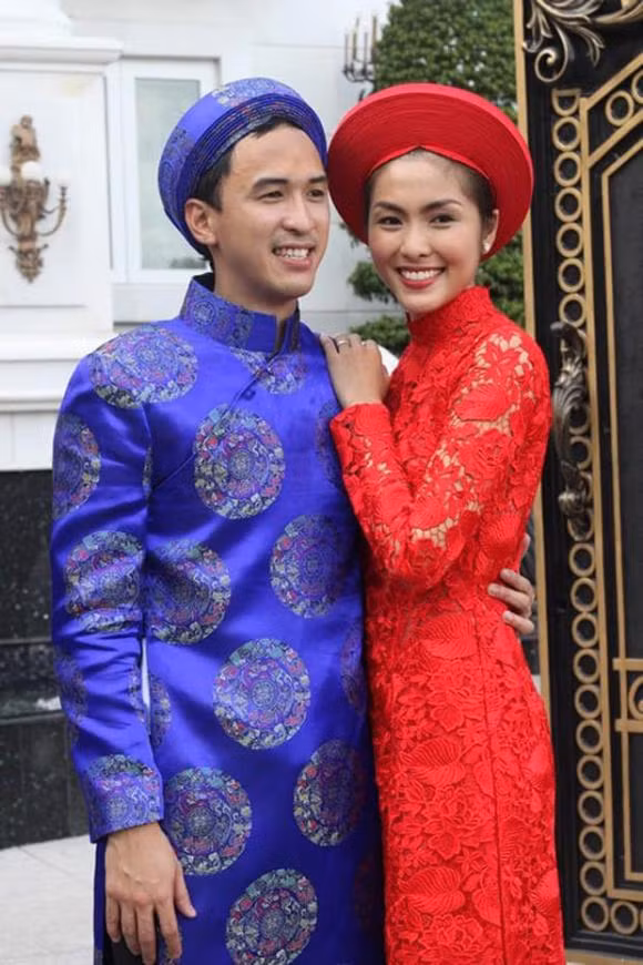 Hà Tăng, Louis Nguyễn, sao Việt, mùng 1