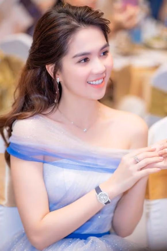 Nữ hoàng nội y,ngọc trinh,ngọc trinh bị mất cắp