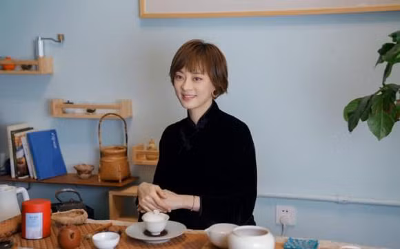 mẫu tóc, tuổi trung niên, tóc ngắn