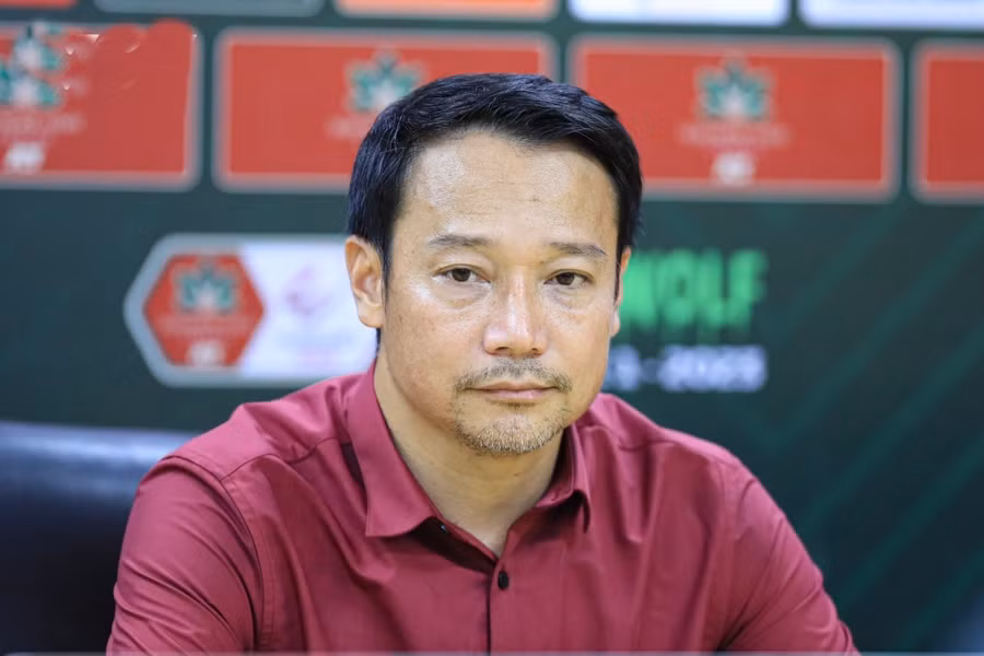 HLV Nam Định hài lòng về trận hòa trước Hoàng Anh Gia Lai FC.