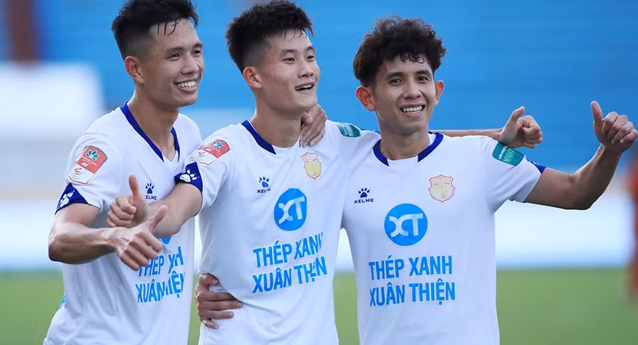 Trận Nam Định - Hà Nội FC ở vòng 14 V-League 2023/24 áp dụng công nghệ VAR.