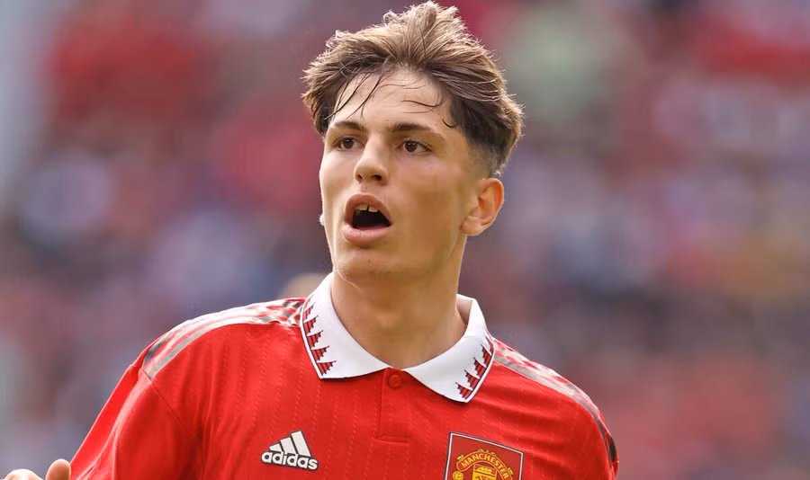 Alejandro Garnacho được Arsenal và Chelsea đặc biệt quan tâm.