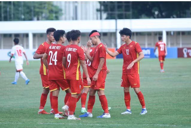 U19 Việt Nam chưa thể cải thiện vị trí sau chiến thắng ở lượt trận thứ 2.