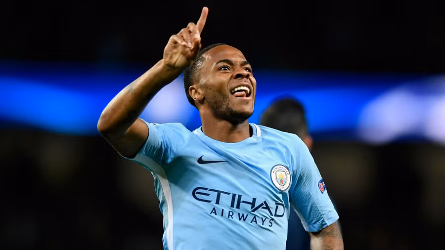 Sterling cảm thấy may mắn khi gia nhập Chelsea FC.