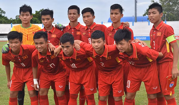 U19 Việt Nam so tài Australia ở giải Đông Nam Á.