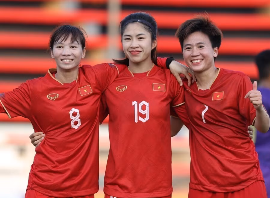 Tuyển nữ Việt Nam bỏ xa Thái Lan trên bảng xếp hạng FIFA tháng 6.