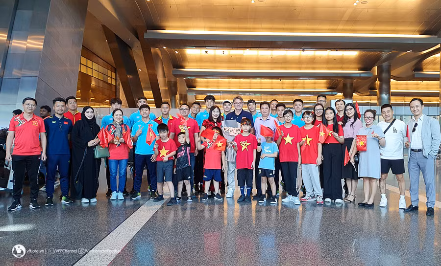 U23 Việt Nam được Đại sứ quán tại Qatar đón tiếp nhiệt tình.