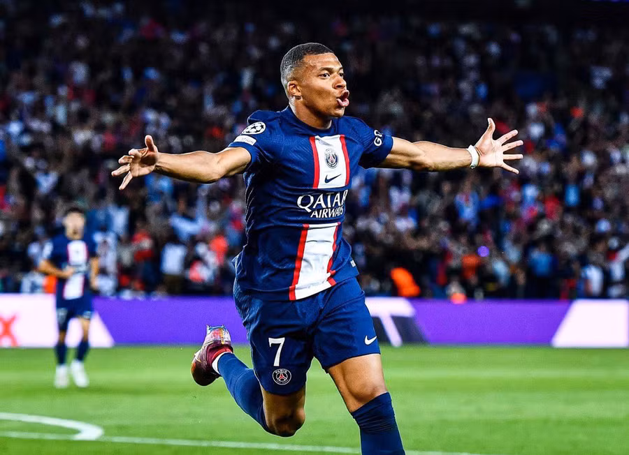 Mbappe nhiều khả năng tiếp tục gắn bó với PSG tới hết hợp đồng.