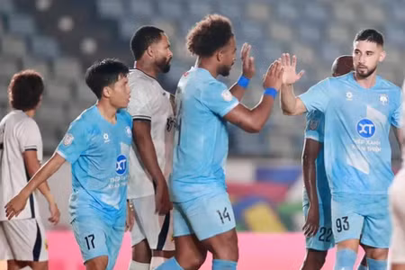 Xuân Son nói gì sau cú hat-trick ở Cúp C1 Đông Nam Á?