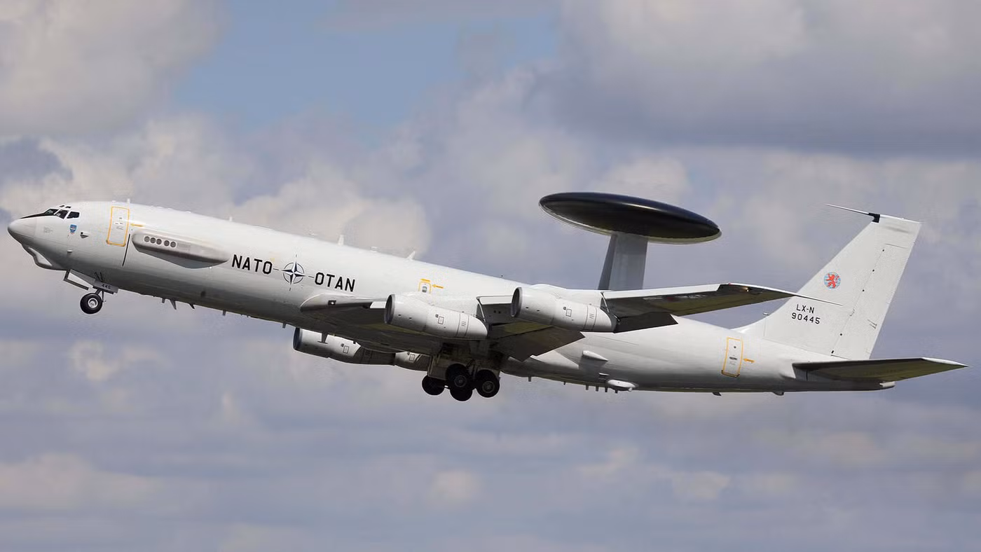 Máy bay NATO hoạt động dày đặc gần Nga và Belarus