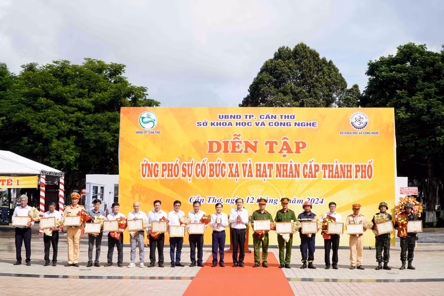 can tho dien tap su co hat nhan anh (17).jpg