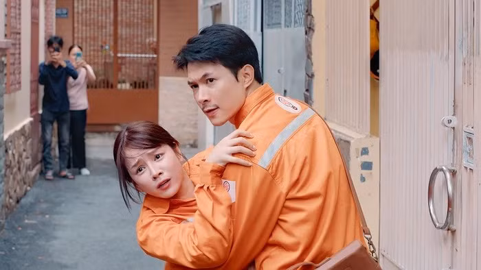 DJ Mie và Anh Tú Atus trong phim "Án mạng xém hoàn hảo" - Ảnh: NSX.