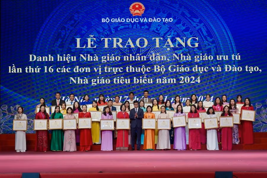anh-huy-tieu-hoc.jpg