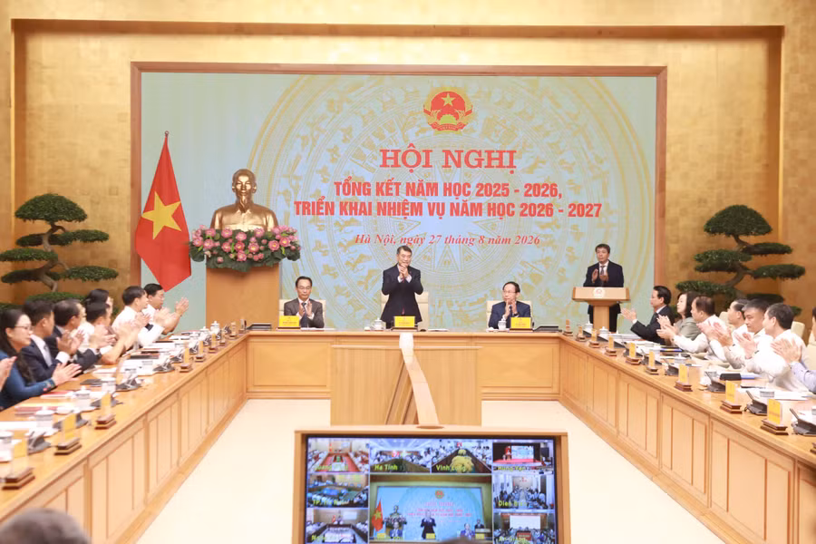 Hội nghị tổng kết năm học 2025-2026, triển khai nhiệm vụ năm học 2026-2027.
