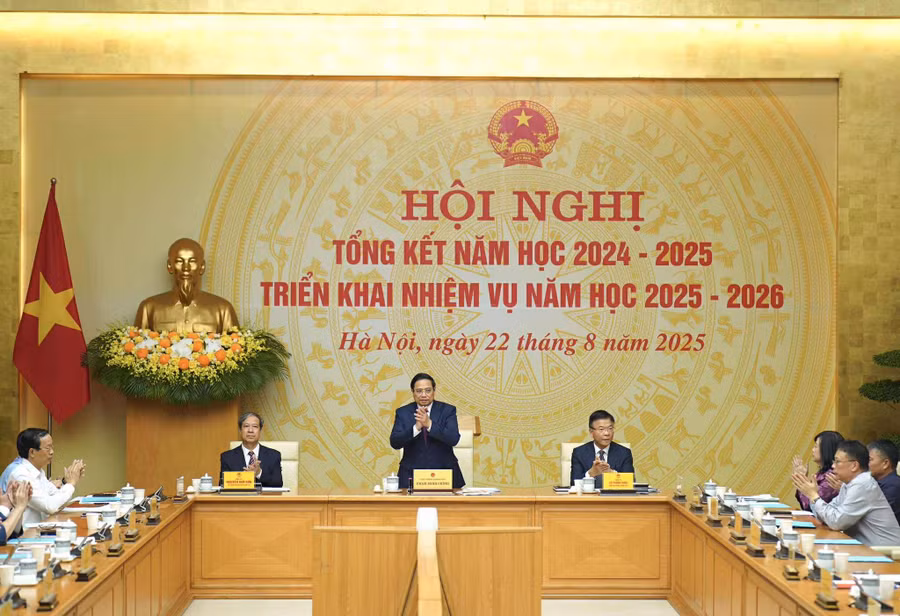 hoi-nghi-2.jpg